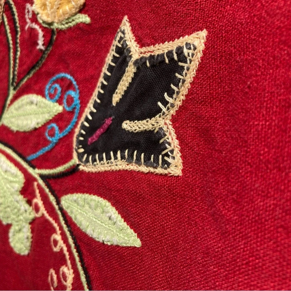 POTTERY BARN Red Embroidered Jacobean Floral Pillow Sham 24 x 30 inches Standard